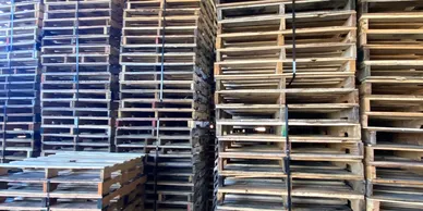 Used pallets in warehouse